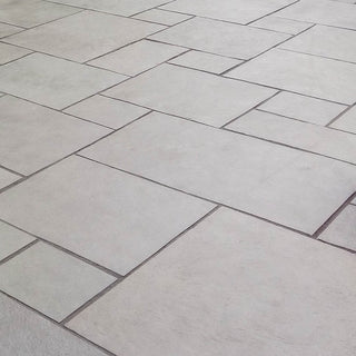 Dove Grey Limestone Paving Sawn Edge 600x600 22mm Cal. £18.69/m2