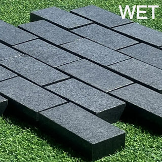 Sawn Granite Setts Mid Grey Flamed 200x100x50mm £59.11/m2