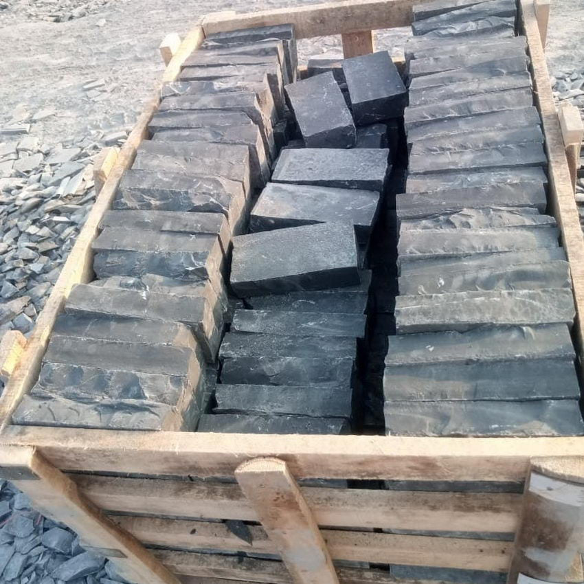Kadapha Block Paving, Black Limestone Setts & Cobbles 200x100x50 £47.27/m2