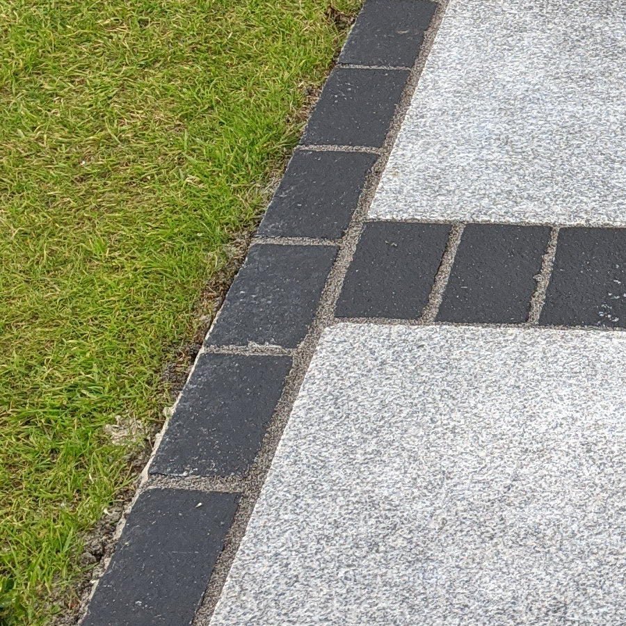 Kadapha Block Paving, Black Limestone Setts & Cobbles 200x100x50 £47.27/m2