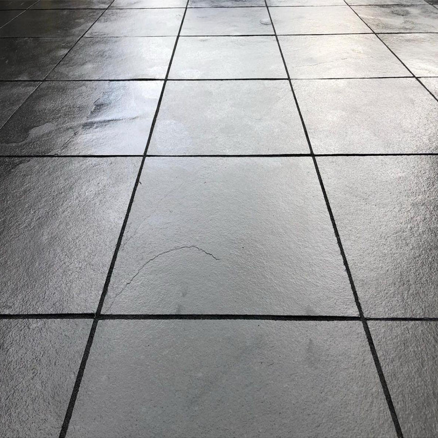 Paving Slabs 600 x 600 22mm Black Kadapha Limestone Sawn £20.69/m2