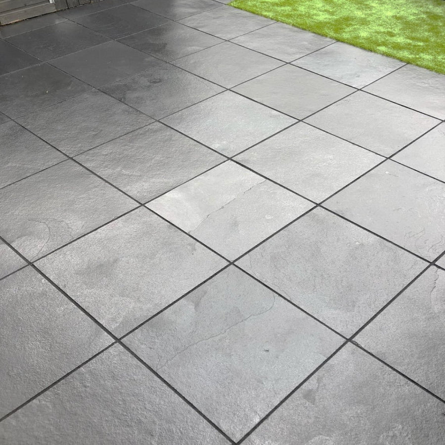Paving Slabs 600 x 600 22mm Black Kadapha Limestone Sawn £20.69/m2