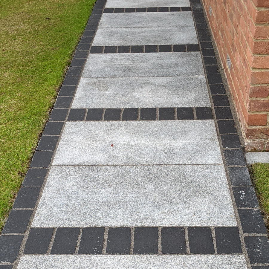 Kadapha Block Paving, Black Limestone Setts & Cobbles 200x100x50 £47.27/m2