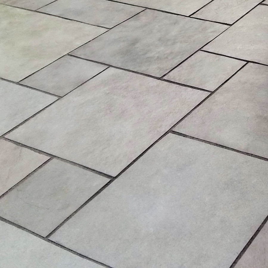 Dove Grey Limestone Paving Patio Packs, Sawn Edge 22 Cal. £21.69/m2