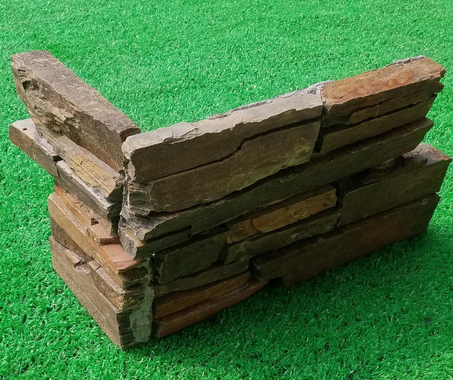 Exterior Stone Cladding, Multicolour Slate Z Panels 550 x 200, £63.99/m2