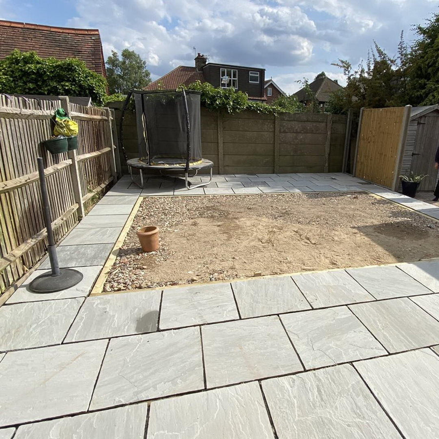 Kandla Grey Sandstone Paving 600x600x22mm £22.42/m2