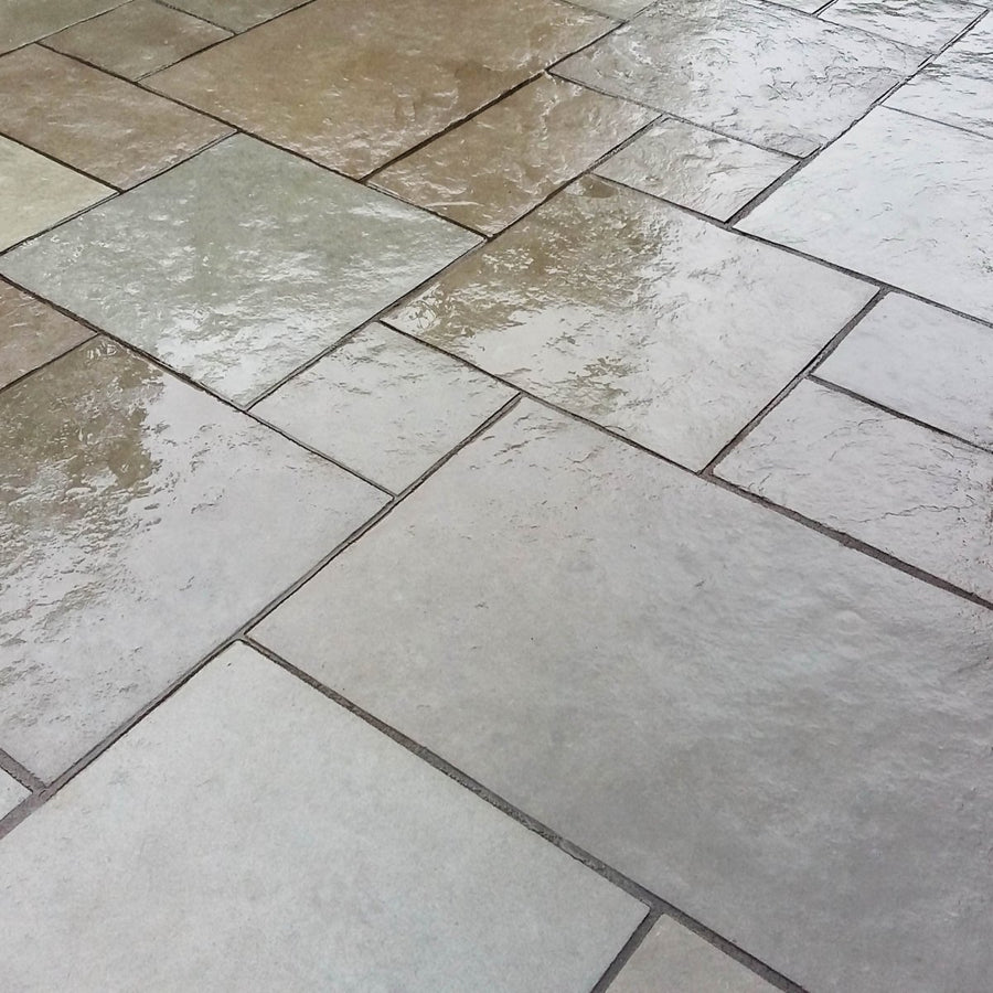 Dove Grey Limestone Paving Patio Packs, Sawn Edge 22 Cal. £21.69/m2