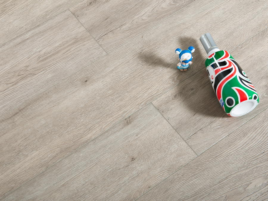 Canyon Oak Click Flooring 0.55mm Wear-Layer 6.00mm, £24.99/m2
