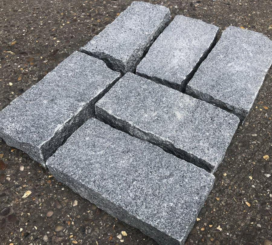 Granite Cobbles Setts Cropped, Blue Grey Mid Grey 200 x 100 x 50mm £59.99/m2