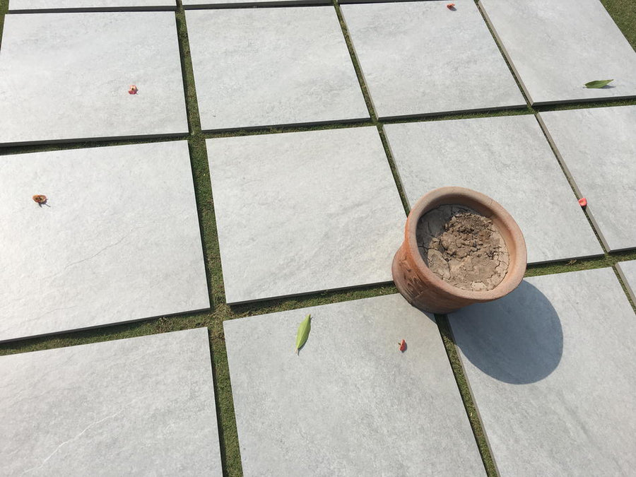 Hammer Grey Porcelain Paving Slabs 600x600x20mm £21.19/m2