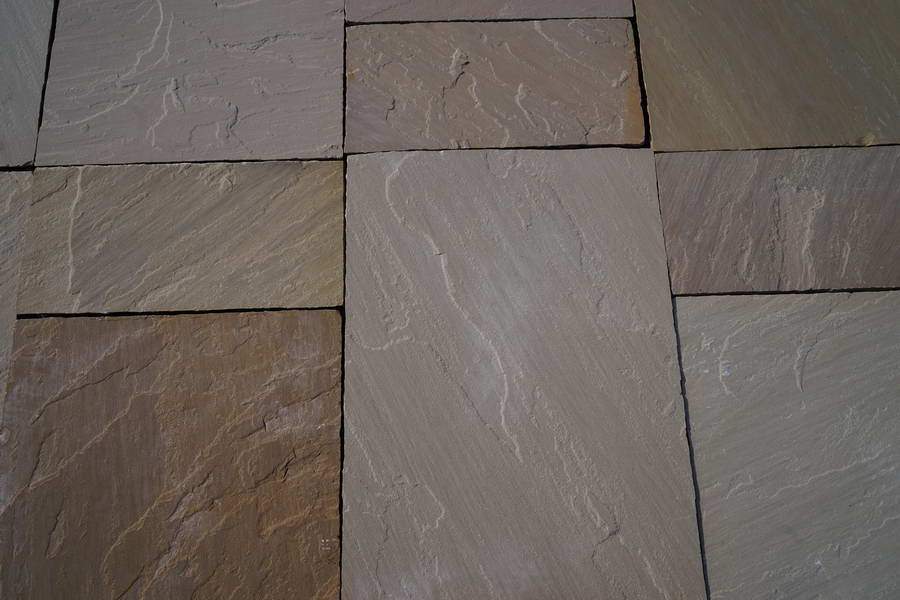 Raj Blend Sandstone Paving Slabs, 560 Series 3 Sizes 22mm Calibrated £21.19/m2