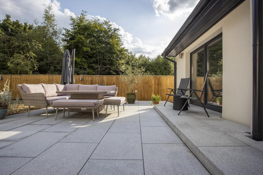 Silver Grey Granite Paving Slabs Light Grey 900 x 600 £24.69/m2