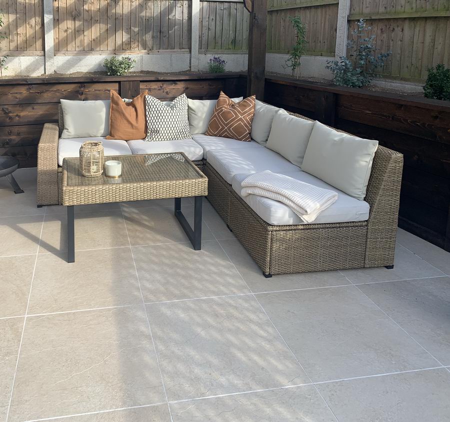 Hammer Beige Porcelain Paving Slabs 600x600x20mm £21.19/m2